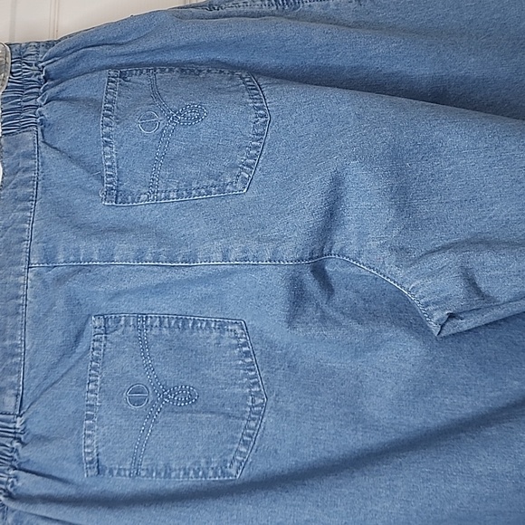 Cathy Daniels Woven Chambray Denim Blue Pull On Wide Leg Jeans Size Medium - Picture 4 of 12